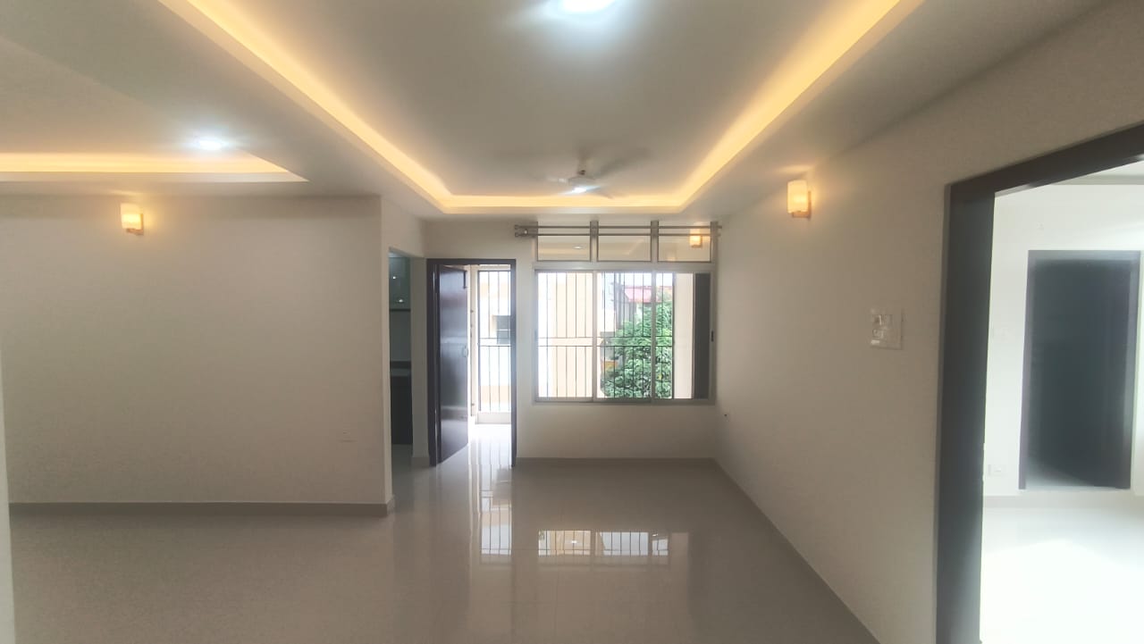 Semi Furnished 3bhk in GS Road, Lachit Nagar, Guwahati, Assam, India for Rent